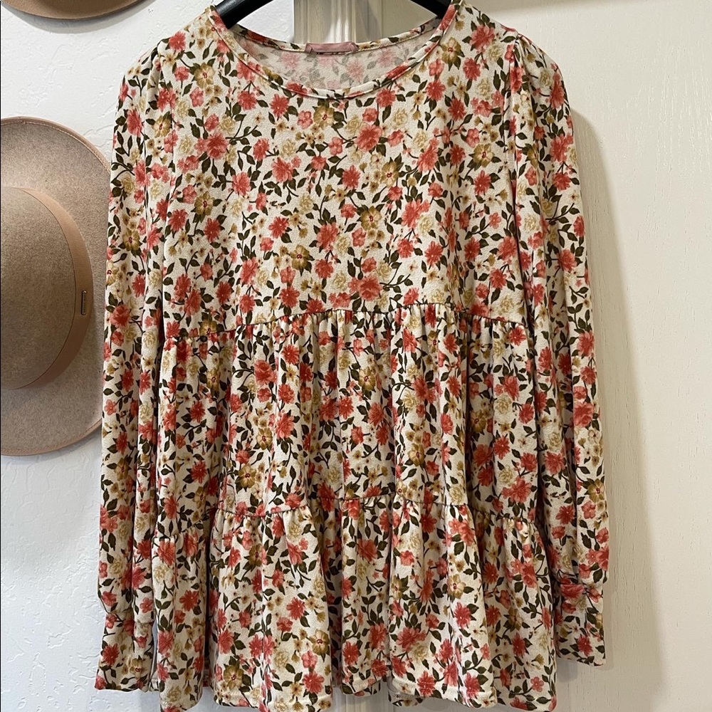 Love Olive Co Floral Peplum Top